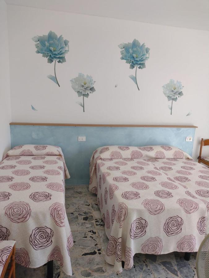 Casa Fronte Mare Apartment Ventimiglia Exterior photo
